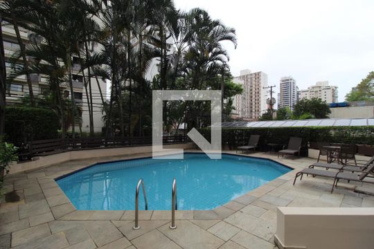 Área Comum - Piscina de apartamento para alugar com 1 quarto, 70m² em Vila Nova Conceição, São Paulo