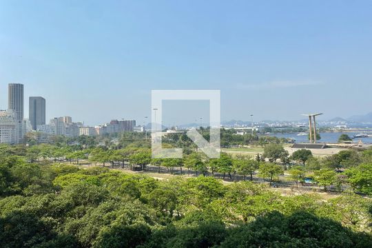 Vista de apartamento à venda com 3 quartos, 95m² em Glória, Rio de Janeiro