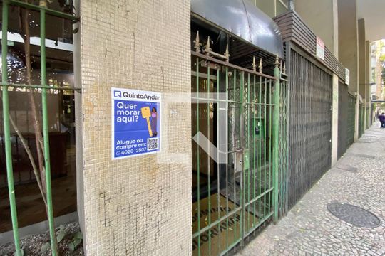 Plaquinha instalada de apartamento à venda com 3 quartos, 95m² em Glória, Rio de Janeiro