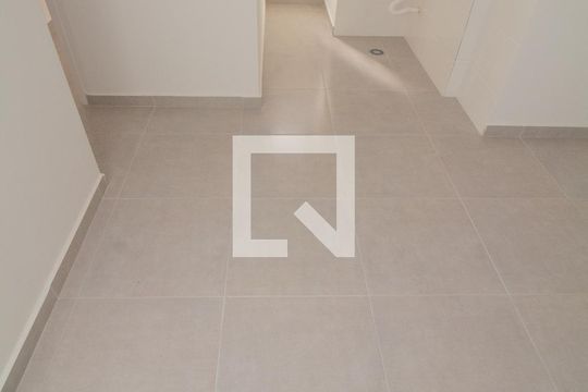 Sala de apartamento à venda com 2 quartos, 36m² em Parque São Lucas, São Paulo