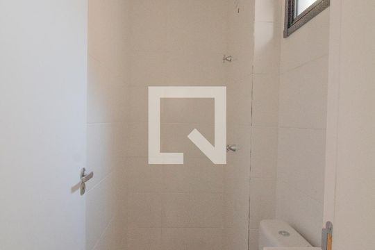Banheiro de apartamento à venda com 2 quartos, 36m² em Parque São Lucas, São Paulo