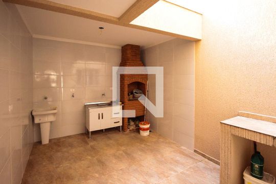 Quintal de casa à venda com 3 quartos, 120m² em Chácara Belenzinho, São Paulo