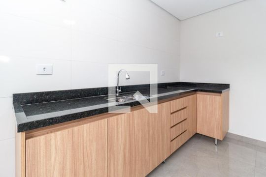 Cozinha de casa para alugar com 3 quartos, 137m² em Vila Santa Isabel, São Paulo