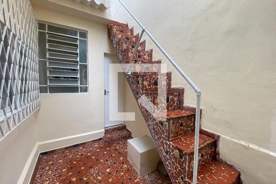 Área  de casa para alugar com 2 quartos, 85m² em Cachambi, Rio de Janeiro