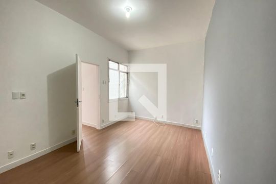 Quarto 1 de casa para alugar com 2 quartos, 85m² em Cachambi, Rio de Janeiro