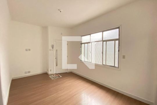 Sala de casa para alugar com 2 quartos, 85m² em Cachambi, Rio de Janeiro