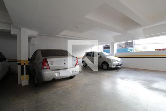 Garagem de apartamento à venda com 3 quartos, 80m² em Castelo, Belo Horizonte