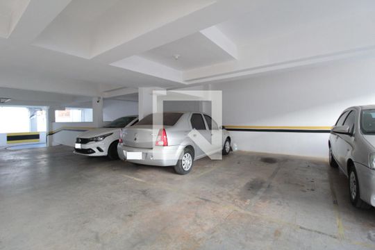 Garagem de apartamento à venda com 3 quartos, 80m² em Castelo, Belo Horizonte