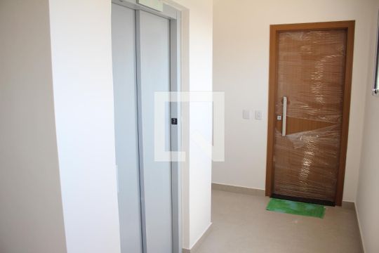Área comum de apartamento para alugar com 3 quartos, 95m² em Jardim Industrial, Contagem