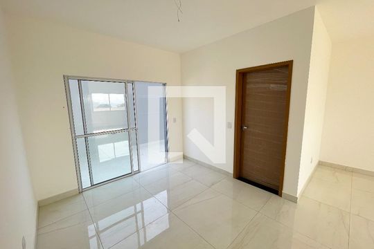 Sala de apartamento à venda com 3 quartos, 135m² em Jardim Industrial, Contagem