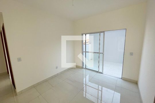 Sala de apartamento à venda com 3 quartos, 135m² em Jardim Industrial, Contagem