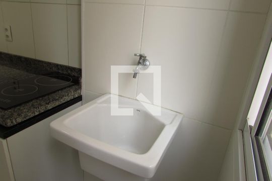 Área de Serviço de kitnet/studio para alugar com 1 quarto, 37m² em Vila Gomes, São Paulo