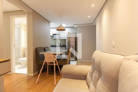 Sala de apartamento à venda com 2 quartos, 41m² em Itaquera, São Paulo