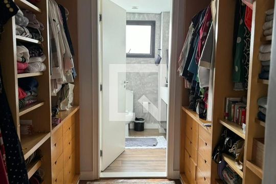 Closet de apartamento à venda com 4 quartos, 288m² em Panamby, São Paulo