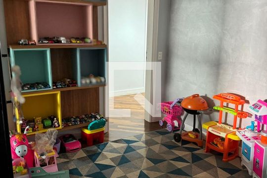 Quarto de apartamento à venda com 4 quartos, 288m² em Panamby, São Paulo