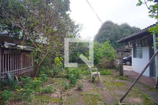 Quintal de casa à venda com 4 quartos, 270m² em Canudos, Novo Hamburgo