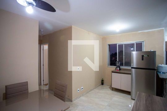 Apartamento à venda com 2 quartos, 44m² em Centro, Diadema