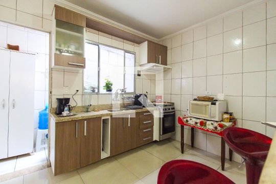 Cozinha de casa de condomínio à venda com 2 quartos, 69m² em Itaquera, São Paulo