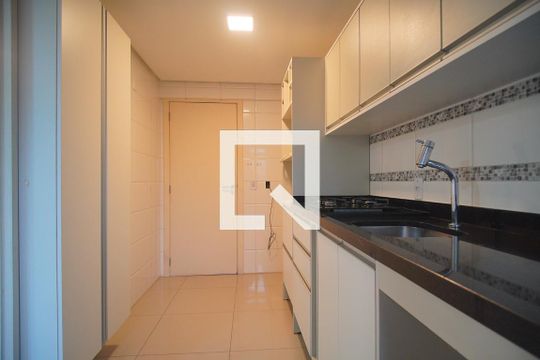 Cozinha de apartamento para alugar com 3 quartos, 129m² em Boa Vista, Novo Hamburgo