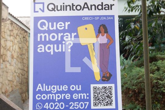 Fachada - placa instalada de casa à venda com 4 quartos, 360m² em City América, São Paulo