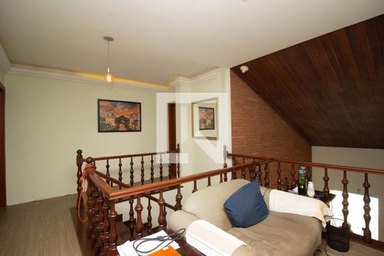 Hall dos Quartos de casa à venda com 4 quartos, 360m² em City América, São Paulo