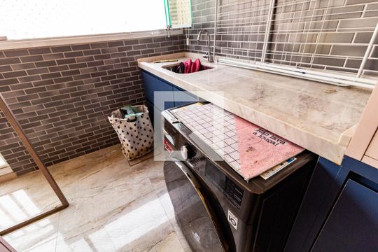Área de Serviço de apartamento à venda com 2 quartos, 64m² em Barra Funda, São Paulo