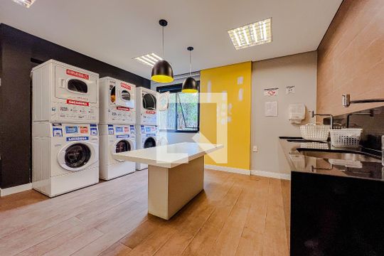 Área comum de kitnet/studio à venda com 1 quarto, 33m² em Vila Mariana, São Paulo
