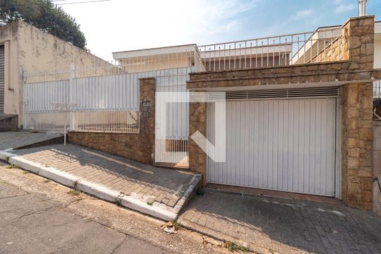 Fachada de casa à venda com 3 quartos, 150m² em Vila Dom Pedro Ii, São Paulo