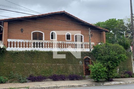 Fachada  de kitnet/studio para alugar com 1 quarto, 45m² em Anchieta, São Bernardo do Campo
