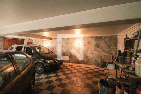 Garagem de casa à venda com 3 quartos, 380m² em Vila Aurora (zona Norte), São Paulo