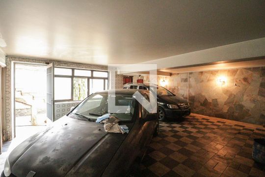 Garagem de casa à venda com 3 quartos, 380m² em Vila Aurora (zona Norte), São Paulo