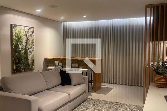 Sala de apartamento à venda com 4 quartos, 105m² em Nova Suíça, Belo Horizonte