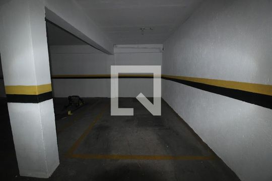 Vagas de garagem de apartamento à venda com 4 quartos, 105m² em Nova Suíça, Belo Horizonte