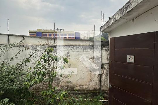Vista da Suíte 1 de casa à venda com 2 quartos, 300m² em Vila Sonia, São Paulo