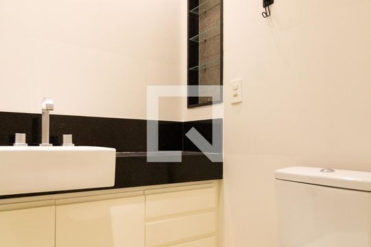 Detalhe do banheiro da suíte 2 de apartamento para alugar com 2 quartos, 96m² em Lagoa, Rio de Janeiro