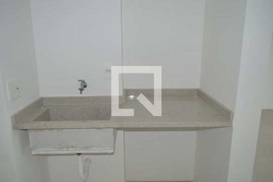 Cozinha e Área de Serviço de kitnet/studio à venda com 1 quarto, 36m² em Vila Firmiano Pinto, São Paulo