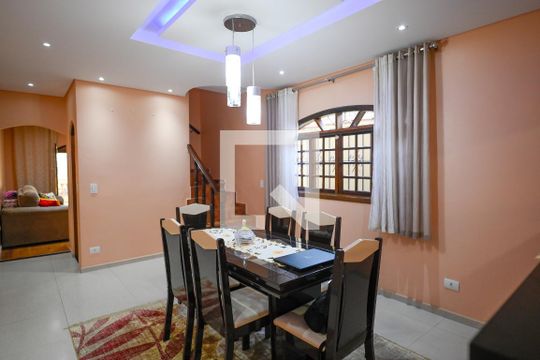 Copa de casa à venda com 3 quartos, 216m² em Vila Liviero, São Paulo