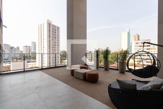 Área comum de kitnet/studio para alugar com 1 quarto, 22m² em Centro, Curitiba