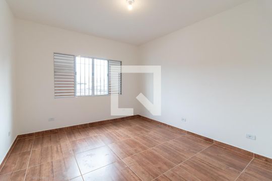 Suíte de casa à venda com 4 quartos, 174m² em Vila Nova Cachoeirinha, São Paulo