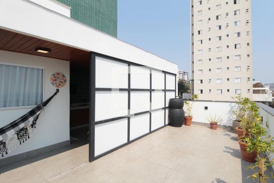 Area Externa de apartamento para alugar com 3 quartos, 140m² em Ouro Preto, Belo Horizonte