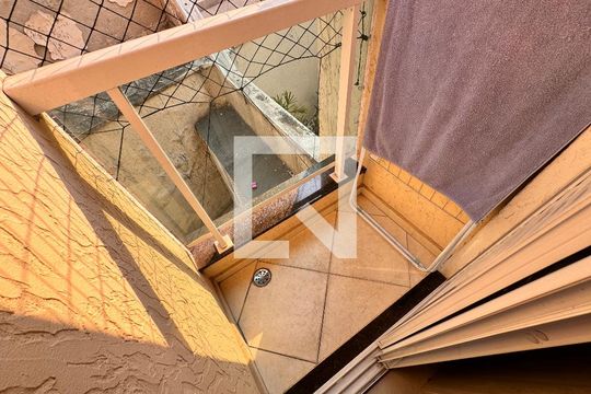 Sacada de apartamento à venda com 2 quartos, 54m² em Parque das Nações, Santo André
