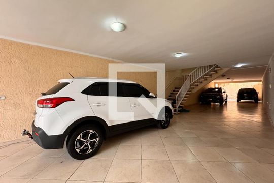 Garagem de apartamento à venda com 2 quartos, 54m² em Parque das Nações, Santo André