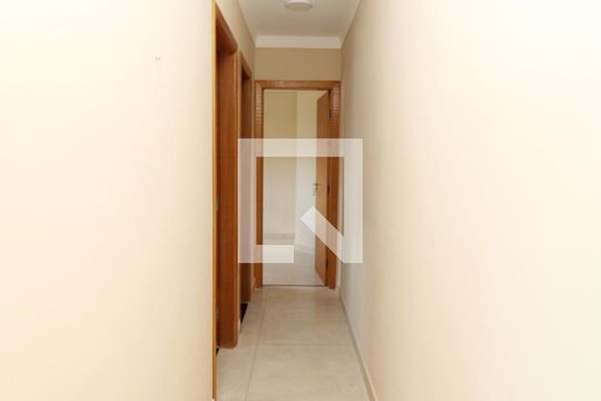 Corredor - Quartos de apartamento para alugar com 2 quartos, 46m² em Tremembé, São Paulo