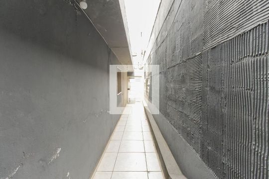 Área Externa de casa para alugar com 2 quartos, 48m² em Jardim Norma, São Paulo