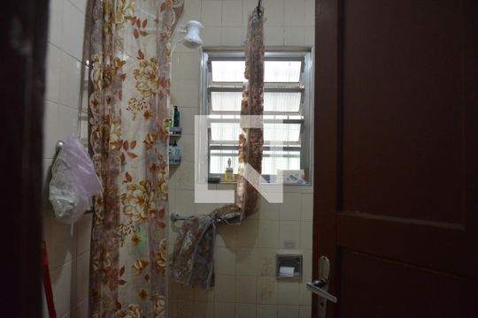 Banheiro de casa à venda com 2 quartos, 220m² em Jardim Santo Alberto, Santo André