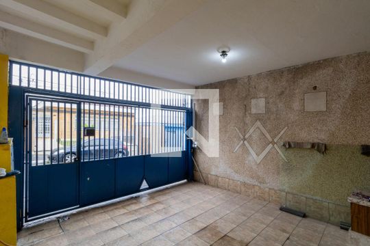 Garagem de casa à venda com 3 quartos, 123m² em Vila Frugoli, São Paulo