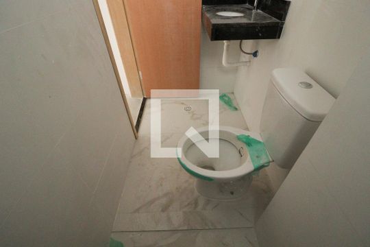 Banheiro de apartamento à venda com 2 quartos, 44m² em Parada Inglesa, São Paulo