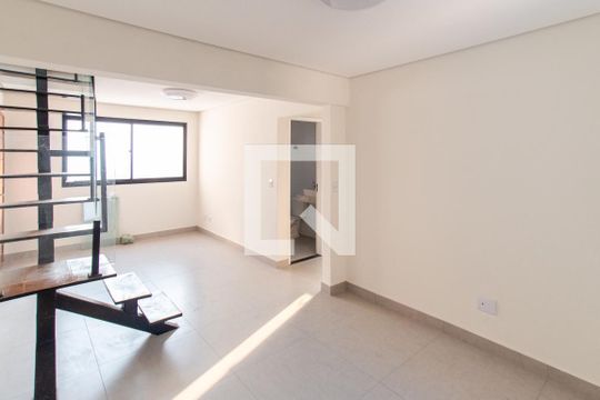 Sala de apartamento para alugar com 3 quartos, 140m² em Vila Isolina Mazzei, São Paulo