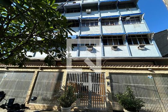 Fachada de apartamento à venda com 2 quartos, 66m² em Lins de Vasconcelos, Rio de Janeiro
