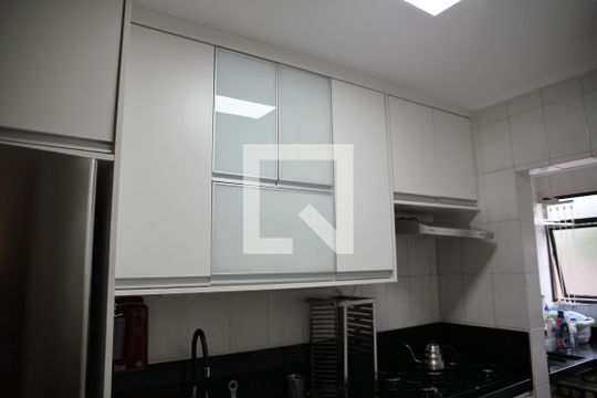 Cozinha de apartamento à venda com 2 quartos, 72m² em Centro, São Bernardo do Campo